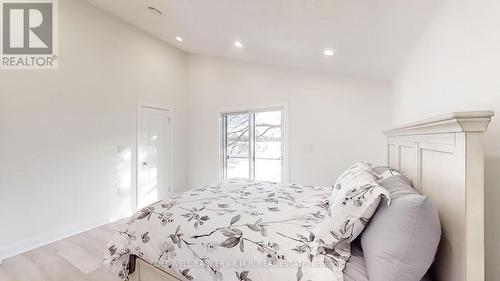 4303 Highway 35 N, Clarington, ON - Indoor Photo Showing Bedroom