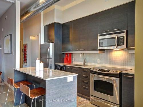 428-510 King St E, Toronto, ON - Indoor Photo Showing Kitchen With Upgraded Kitchen