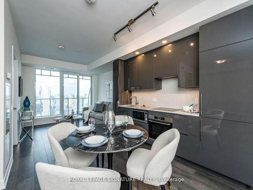 5306-28 Freeland St, Toronto, ON - Indoor Photo Showing Dining Room