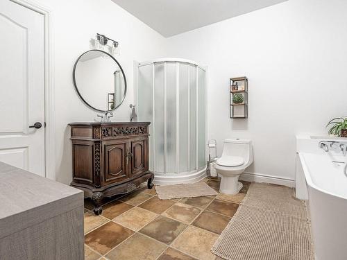 Bathroom - 1053 Rue Du Moulin, Magog, QC - Indoor Photo Showing Bathroom