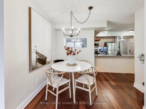 304-761 Bay St, Toronto, ON - Indoor Photo Showing Dining Room