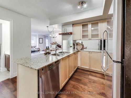 304-761 Bay St, Toronto, ON - Indoor Photo Showing Kitchen With Double Sink