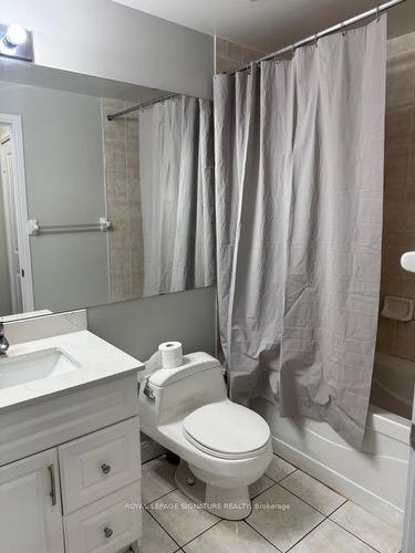 1004-80 Absolute Ave, Mississauga, ON - Indoor Photo Showing Bathroom