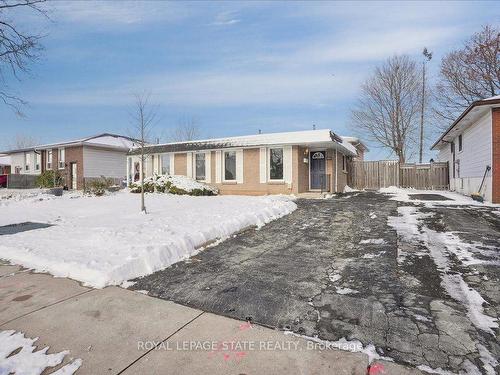 77 Cranbrook Dr, Hamilton, ON - Outdoor