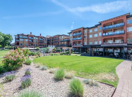 327-15 Park Place, Osoyoos, BC - Outdoor With Balcony With Facade