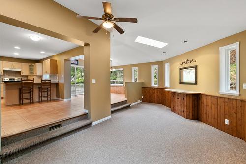 3281 Juniper Drive, Naramata, BC - Indoor Photo Showing Other Room