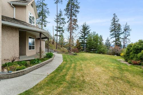 3281 Juniper Drive, Naramata, BC - Outdoor