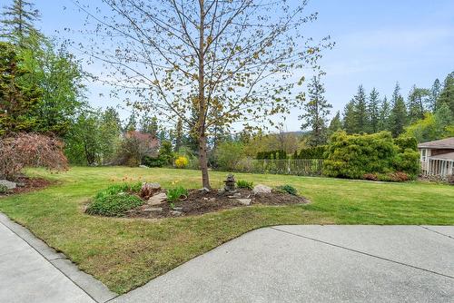 3281 Juniper Drive, Naramata, BC - Outdoor