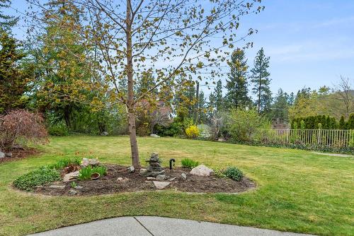 3281 Juniper Drive, Naramata, BC - Outdoor