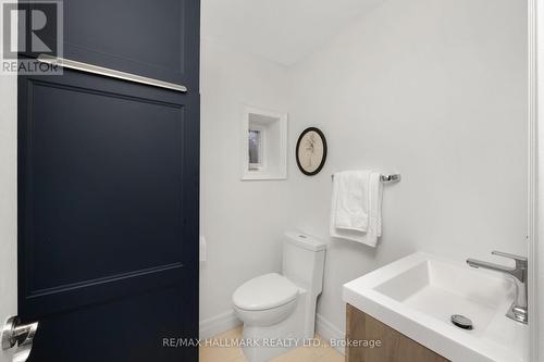 43 Baltic Avenue, Toronto, ON - Indoor Photo Showing Bathroom