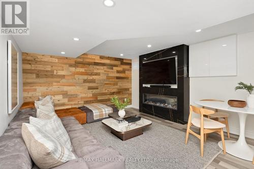 43 Baltic Avenue, Toronto, ON - Indoor Photo Showing Living Room