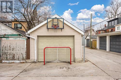 43 Baltic Avenue, Toronto, ON - Outdoor