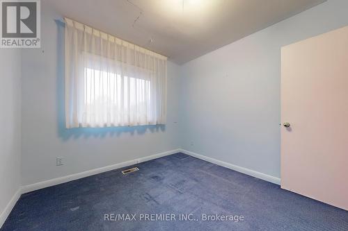 24 Dunboyne Court, Toronto, ON - Indoor Photo Showing Other Room