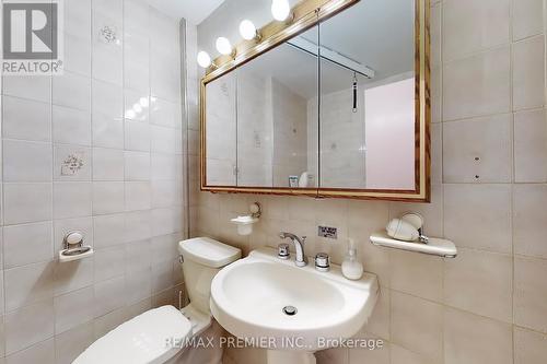 24 Dunboyne Court, Toronto, ON - Indoor Photo Showing Bathroom