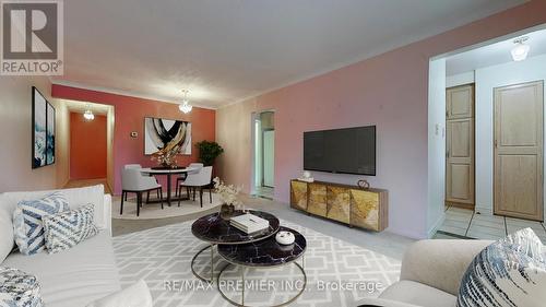 24 Dunboyne Court, Toronto, ON - Indoor Photo Showing Living Room