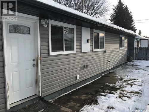 911 X Avenue N, Saskatoon, SK - Outdoor With Exterior