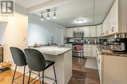 1176 Birchwood Drive, London, ON - Indoor Photo Showing Kitchen