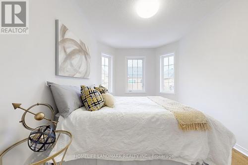 71 Coleluke Lane, Markham, ON - Indoor Photo Showing Bedroom