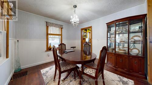 50 Potters Road N, Tillsonburg, ON - Indoor Photo Showing Dining Room