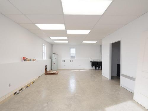 IntÃ©rieur - 1-1296 Rue Farmer, Les Cèdres, QC - Indoor Photo Showing Garage