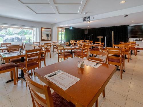 Commerce - 1792 Rue Dublin, Inverness, QC - Indoor Photo Showing Dining Room