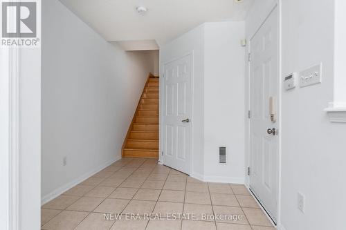 48 Ayers Crescent, Toronto, ON - Indoor Photo Showing Other Room