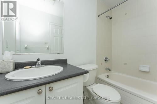 48 Ayers Crescent, Toronto, ON - Indoor Photo Showing Bathroom