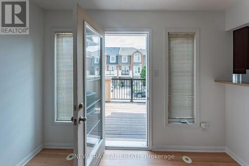 48 Ayers Crescent, Toronto, ON - Indoor Photo Showing Other Room