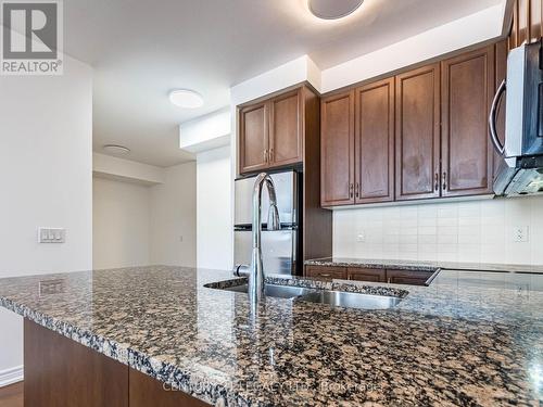 1503 - 9245 Jane Street, Vaughan, ON - Indoor Photo Showing Kitchen With Double Sink With Upgraded Kitchen