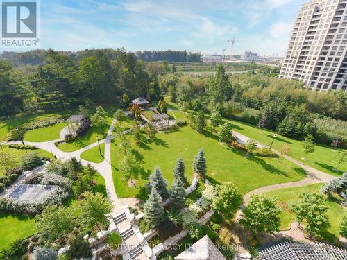 1503 - 9245 Jane Street, Vaughan, ON - Outdoor With View