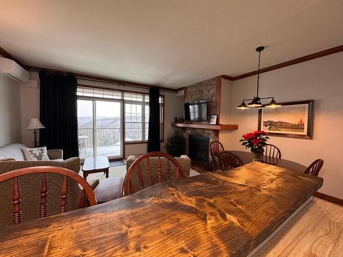 IntÃ©rieur - 7-205 Rue Du Mont-Plaisant, Mont-Tremblant, QC - Indoor Photo Showing Dining Room