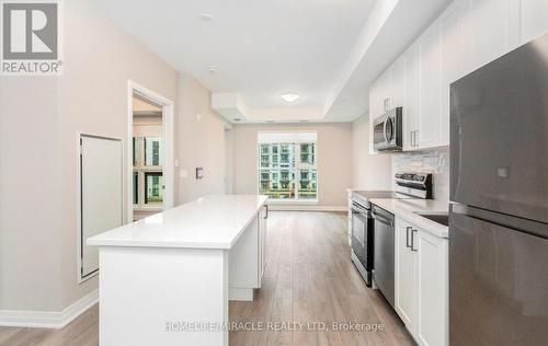 312 - 490 Gordon Krantz Avenue, Milton, ON - Indoor Photo Showing Kitchen With Upgraded Kitchen