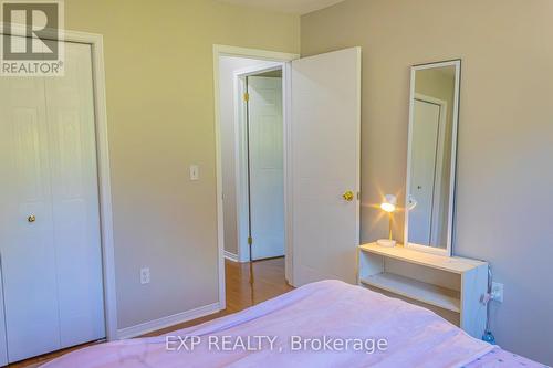 20 Curzon Crescent, Guelph, ON - Indoor Photo Showing Bedroom