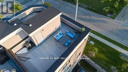 45 - 383 Dundas Street E, Hamilton, ON - Outdoor With View