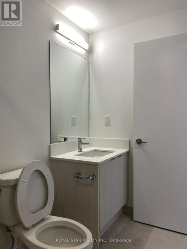 811 - 225 Malta Avenue, Brampton, ON - Indoor Photo Showing Bathroom