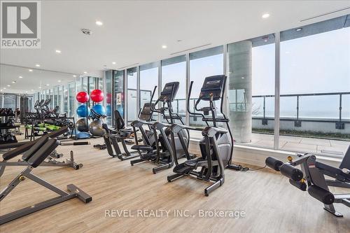 1610 - 370 Martha Street, Burlington, ON - Indoor Photo Showing Gym Room