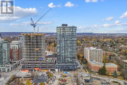 1610 - 370 Martha Street, Burlington, ON - Outdoor With View