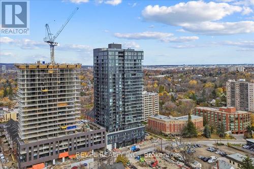 1610 - 370 Martha Street, Burlington, ON - Outdoor With View