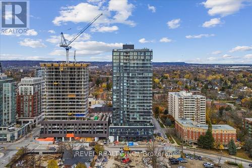 1910 - 370 Martha Street, Burlington, ON - Outdoor With View