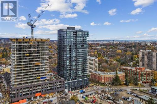 1910 - 370 Martha Street, Burlington, ON - Outdoor With View