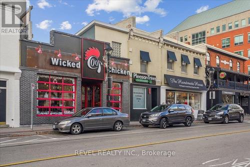 1910 - 370 Martha Street, Burlington, ON - Outdoor