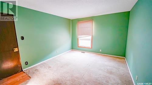 95 Massey Road, Regina, SK - Indoor Photo Showing Other Room