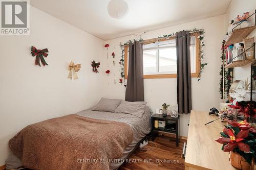 569 River Road S, Peterborough (Ashburnham), ON - Indoor Photo Showing Bedroom