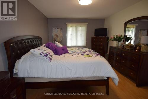 6 - 625 Whitaker Street, Peterborough (Ashburnham), ON - Indoor Photo Showing Bedroom