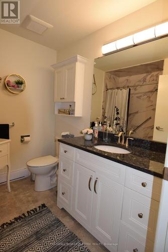 6 - 625 Whitaker Street, Peterborough (Ashburnham), ON - Indoor Photo Showing Bathroom