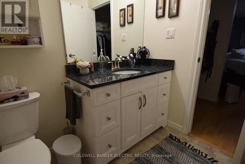 6 - 625 Whitaker Street, Peterborough (Ashburnham), ON - Indoor Photo Showing Bathroom