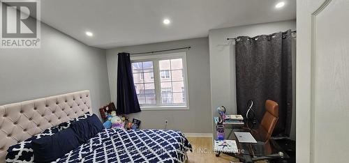 16 Piggott Mews, Toronto, ON - Indoor Photo Showing Bedroom