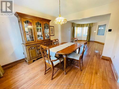 4504 Gullfoot Circle, Mississauga, ON - Indoor Photo Showing Dining Room