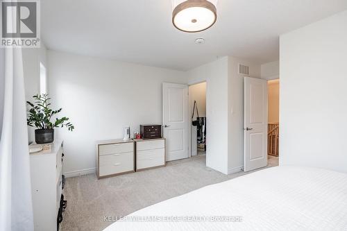 34 Marr Lane, Hamilton, ON - Indoor Photo Showing Bedroom