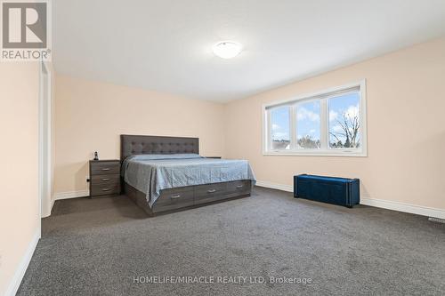 2394 Leeds Crossing Close, London, ON - Indoor Photo Showing Bedroom